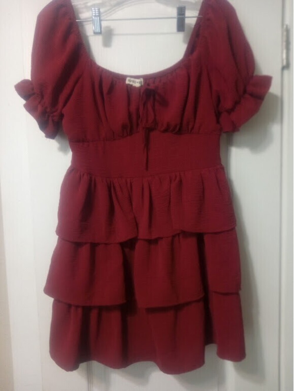 Burgundy Tiered Dress | Comfy | Perfect for date night or fall outings GUC